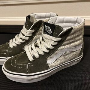 Women’s size 5.5 vans